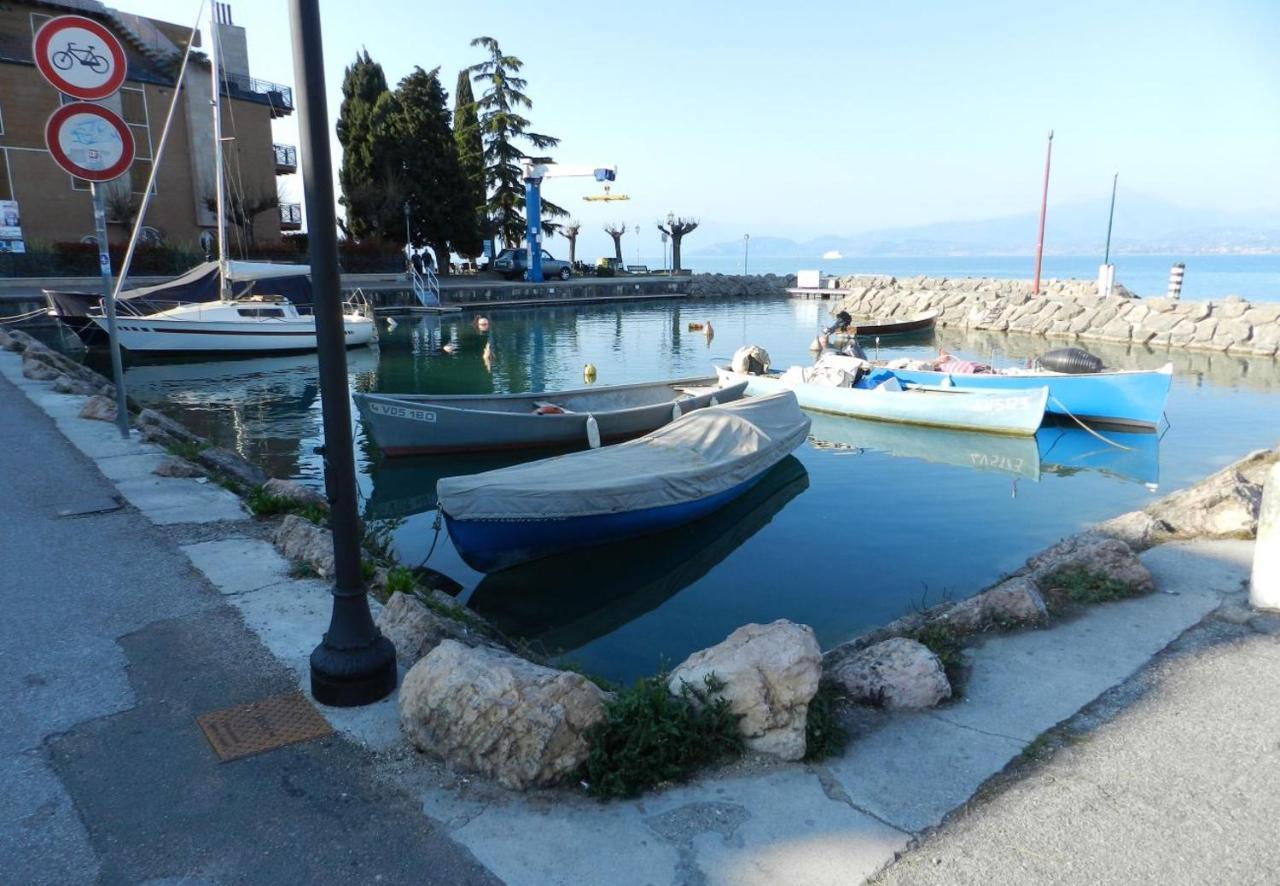 Al Girasole Apartamento Peschiera del Garda Exterior foto