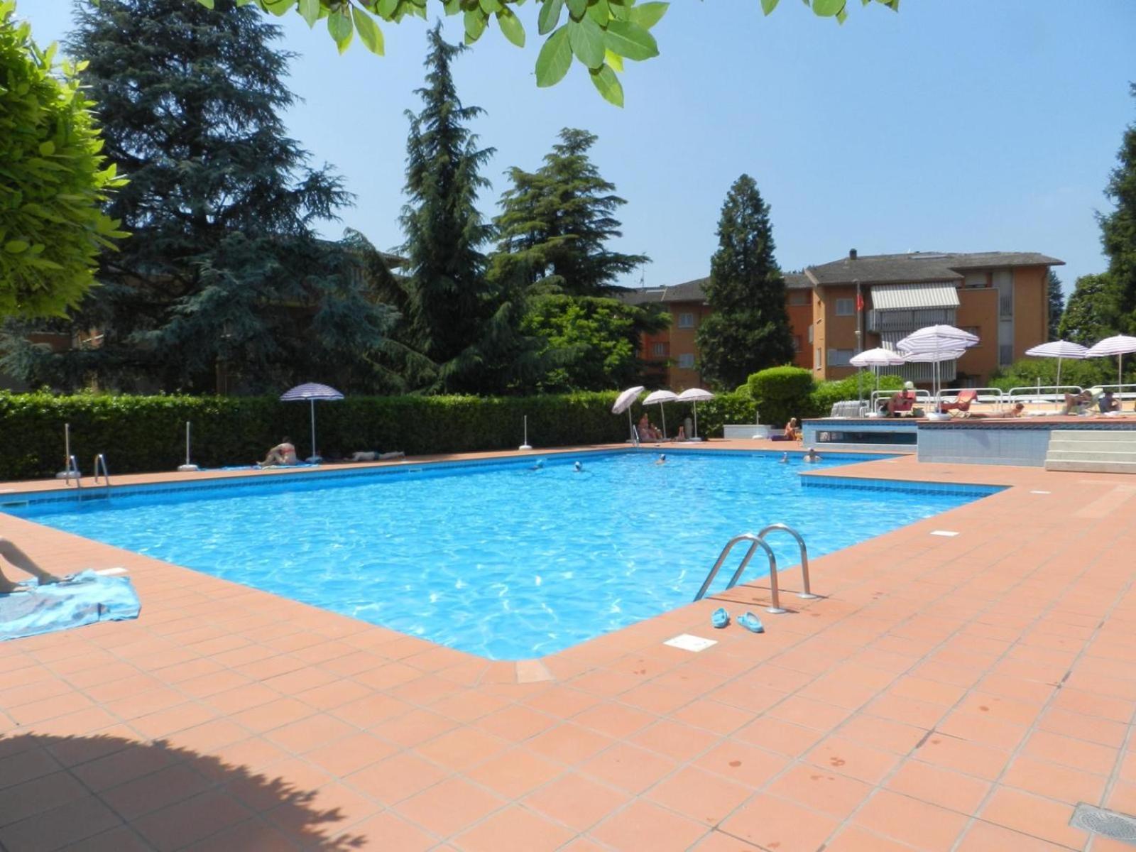 Al Girasole Apartamento Peschiera del Garda Exterior foto